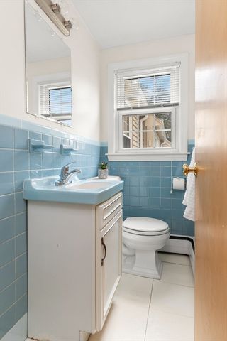 10 Glen Rd, Topsfield, MA 01983