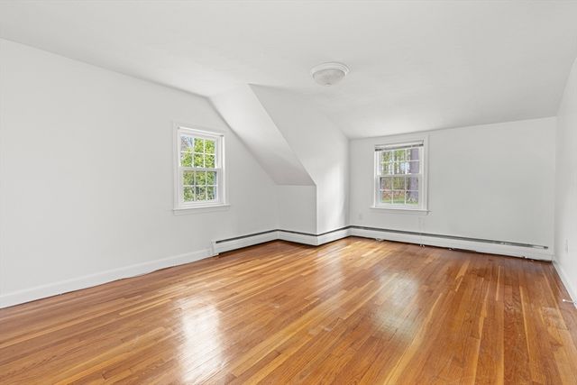 10 Glen Rd, Topsfield, MA 01983