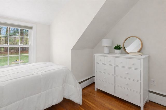 10 Glen Rd, Topsfield, MA 01983