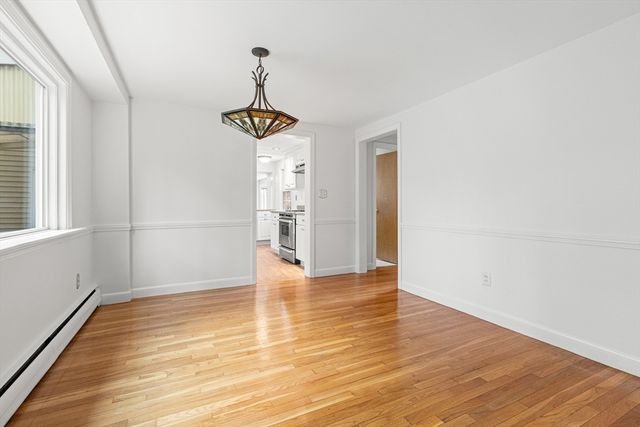 10 Glen Rd, Topsfield, MA 01983