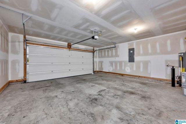 852 HUNTINGTON TRACE, Chelsea, AL 35043