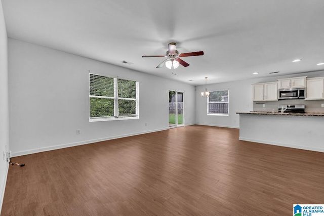 852 HUNTINGTON TRACE, Chelsea, AL 35043