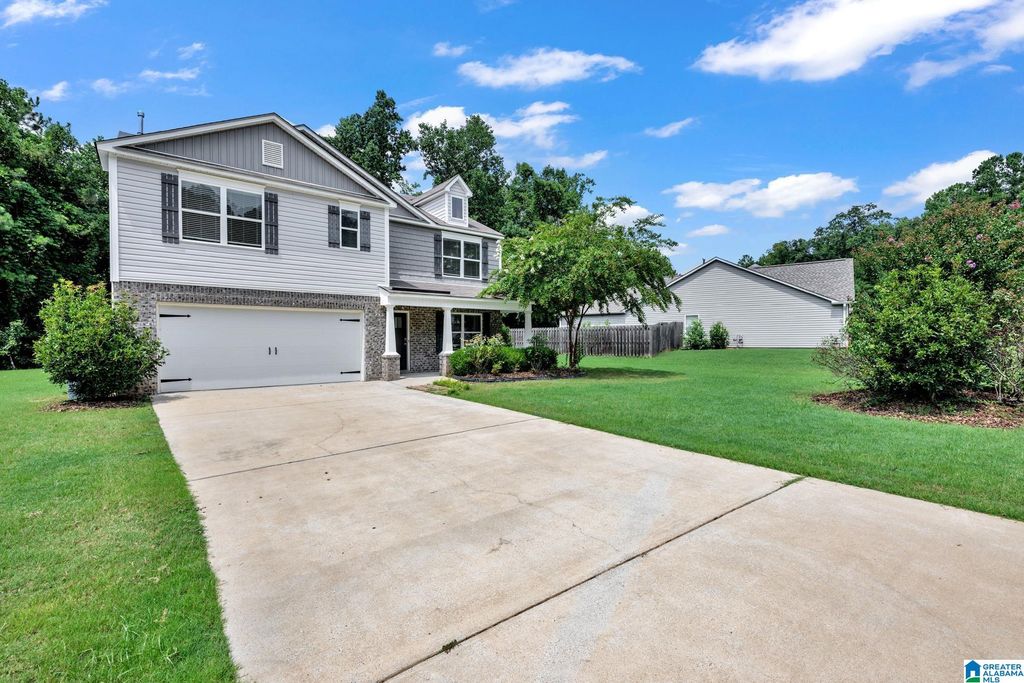 852 HUNTINGTON TRACE, Chelsea, AL 35043