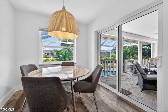 3359 Barra CIR, Sanibel, FL 33957