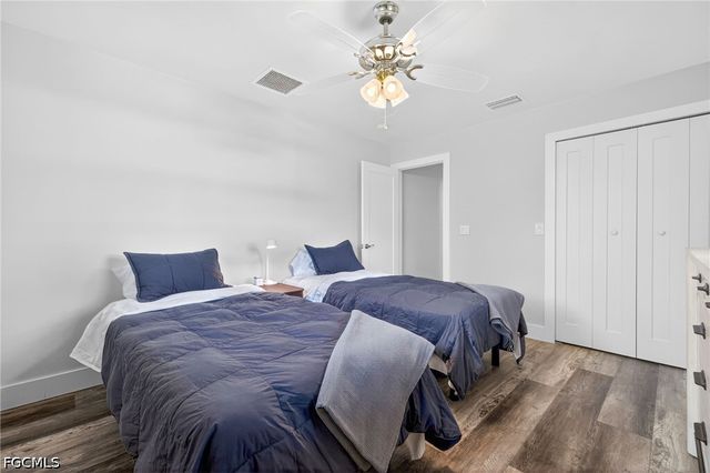 3359 Barra CIR, Sanibel, FL 33957