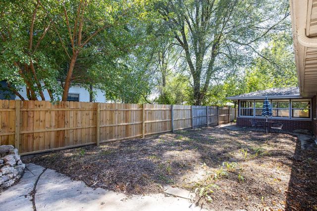 1120 FORT HOWARD AVENUE, De Pere, WI 54115