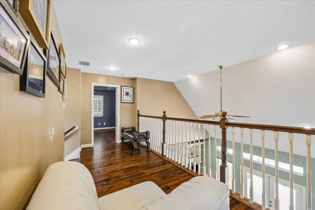 9064 Grand Lake Estates Drive, Montgomery, TX 77316