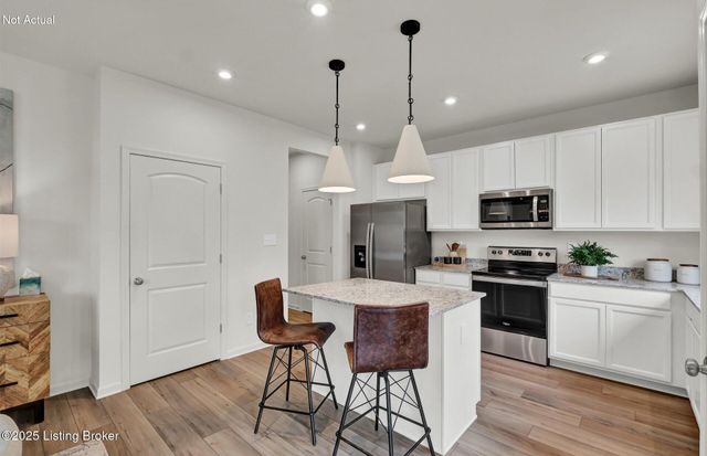 3007 Aiken Back Ln, La Grange, KY 40031