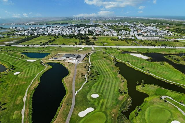 1310 & 1314 Maui Drive, Tiki Island, TX 77554