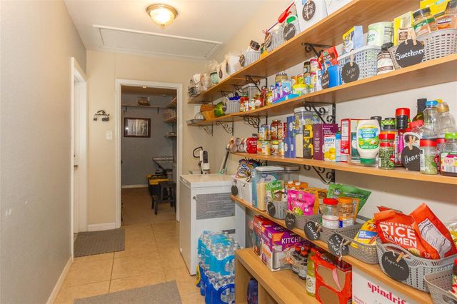 12231 KELLY LANE, Thonotosassa, FL 33592