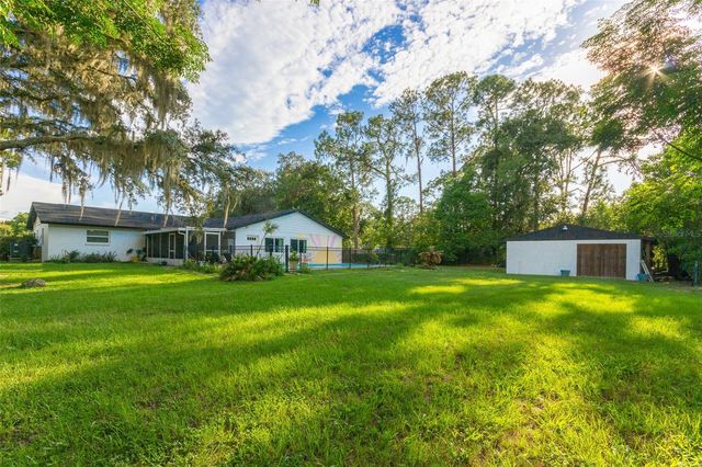 12231 KELLY LANE, Thonotosassa, FL 33592