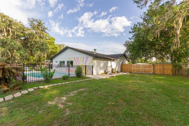 12231 KELLY LANE, Thonotosassa, FL 33592