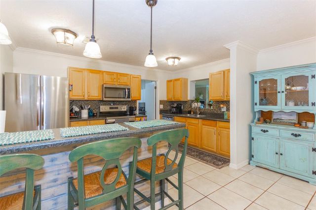 12231 KELLY LANE, Thonotosassa, FL 33592