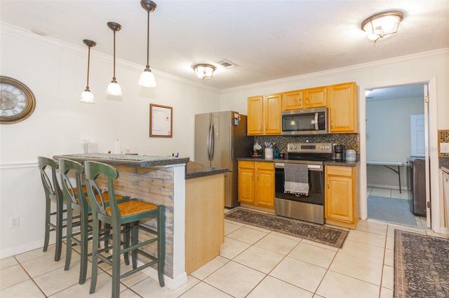 12231 KELLY LANE, Thonotosassa, FL 33592
