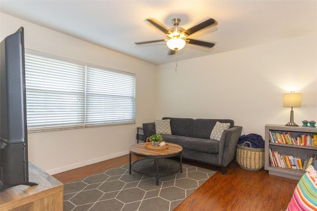 12231 KELLY LANE, Thonotosassa, FL 33592