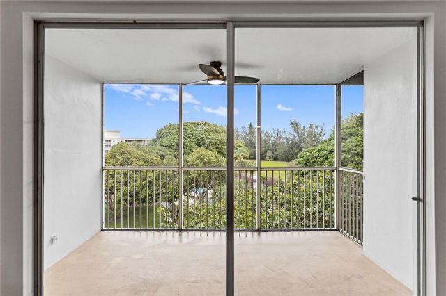 3000 S Course Drive 607, Pompano Beach, FL 33069