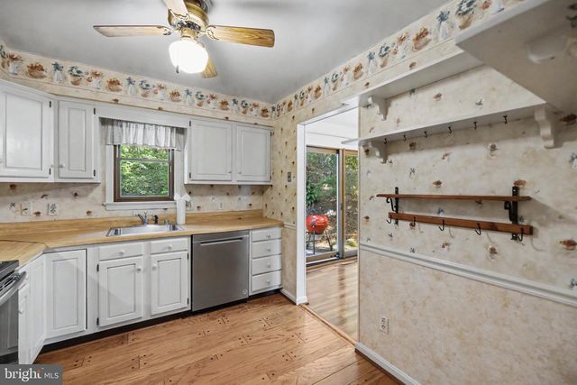 7 SENECA TER, Fredericksburg, VA 22401