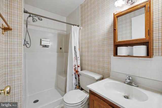7 SENECA TER, Fredericksburg, VA 22401