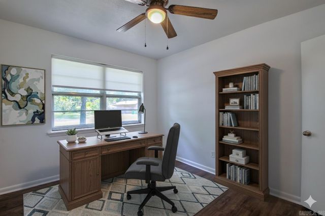 39 Sheraton Oaks Drive, Sherwood, AR 72120