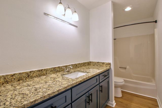 39 Sheraton Oaks Drive, Sherwood, AR 72120