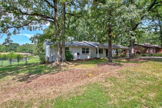 39 Sheraton Oaks Drive, Sherwood, AR 72120