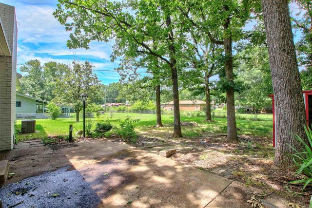 39 Sheraton Oaks Drive, Sherwood, AR 72120