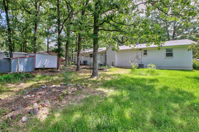 39 Sheraton Oaks Drive, Sherwood, AR 72120