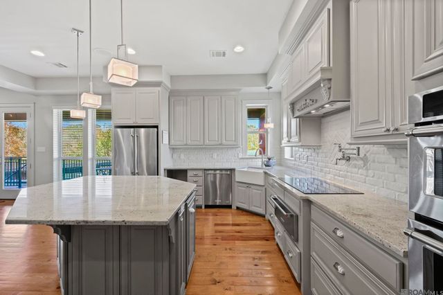 18429 Amite Acres Dr, Prairieville, LA 70769