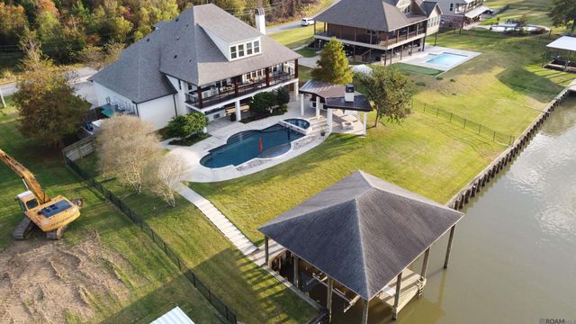 18429 Amite Acres Dr, Prairieville, LA 70769