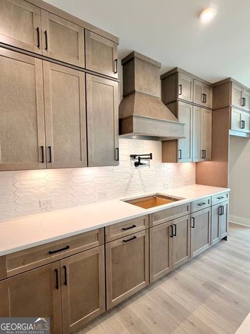 113 Bridgecrest Road, Roswell, GA 30075