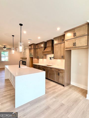 113 Bridgecrest Road, Roswell, GA 30075