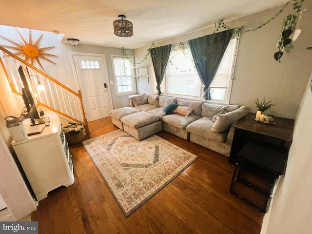 521 BELLVIEW AVE, Clayton, NJ 08312