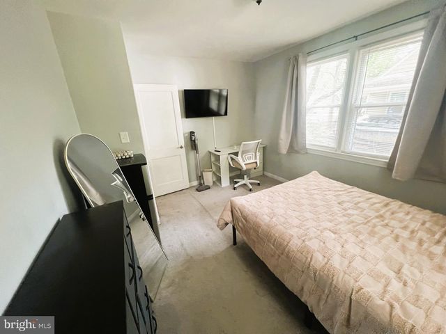 521 BELLVIEW AVE, Clayton, NJ 08312