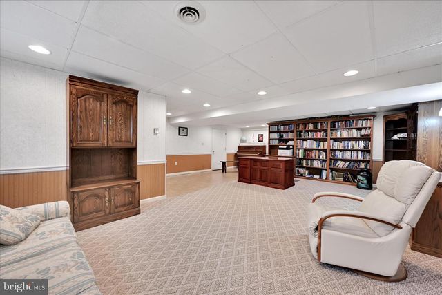 740 S COCALICO RD, Denver, PA 17517