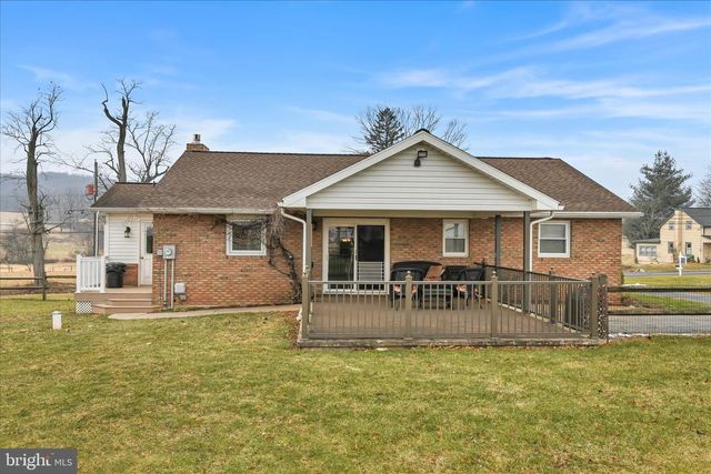 740 S COCALICO RD, Denver, PA 17517