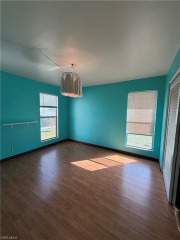 871 Lake McGregor DR, Fort Myers, FL 33919