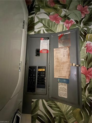 871 Lake McGregor DR, Fort Myers, FL 33919