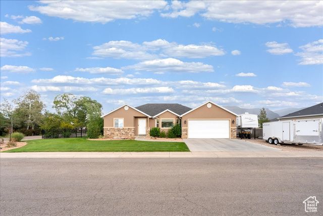 3367 WESTWARD AVE, Enoch, UT 84721