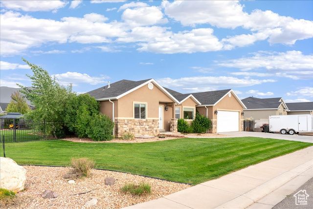 3367 WESTWARD AVE, Enoch, UT 84721