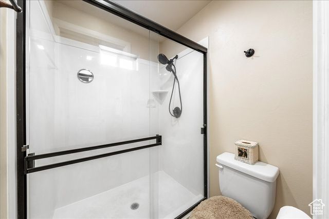 3367 WESTWARD AVE, Enoch, UT 84721