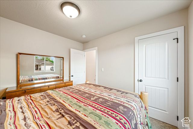 3367 WESTWARD AVE, Enoch, UT 84721