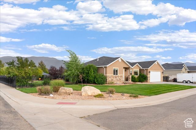 3367 WESTWARD AVE, Enoch, UT 84721