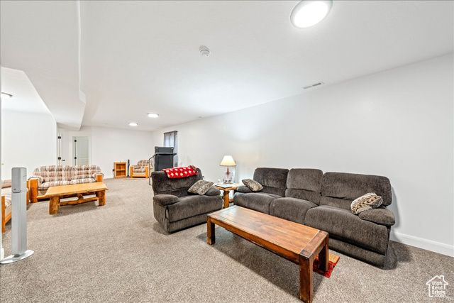 3367 WESTWARD AVE, Enoch, UT 84721