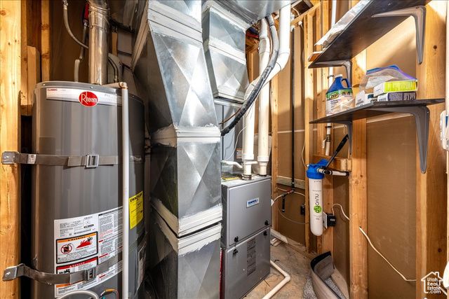 3367 WESTWARD AVE, Enoch, UT 84721