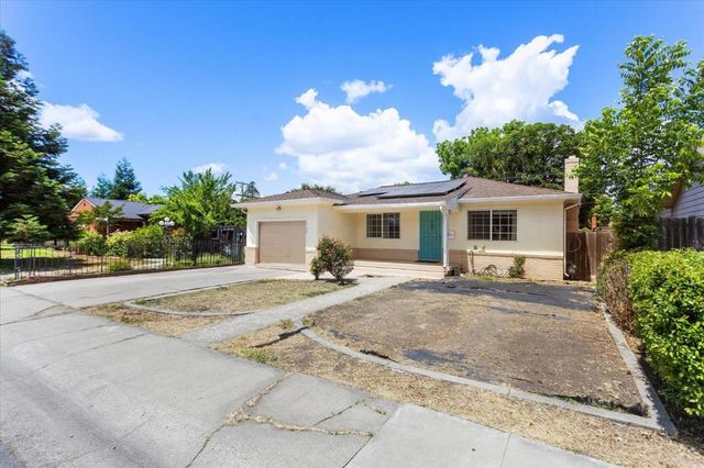 1745 Elmwood Avenue, Stockton, CA 95204