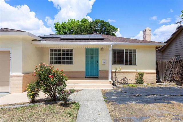 1745 Elmwood Avenue, Stockton, CA 95204