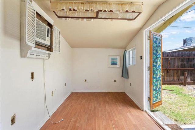 1745 Elmwood Avenue, Stockton, CA 95204