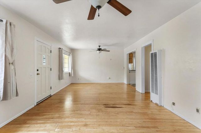 1745 Elmwood Avenue, Stockton, CA 95204