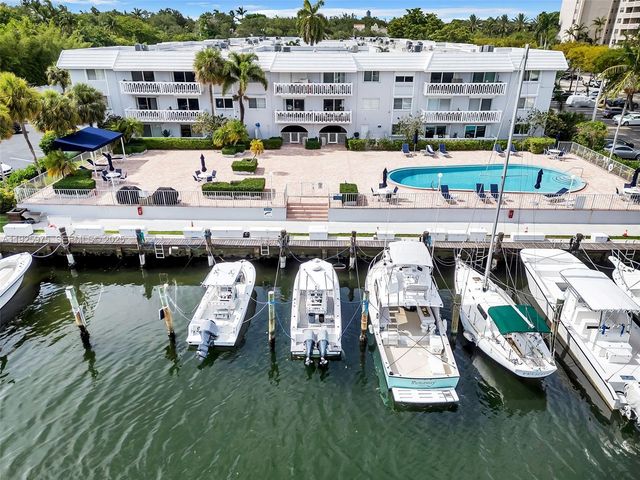 100 Edgewater Dr 240, Coral Gables, FL 33133