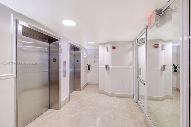 1345 Lincoln Rd 501, Miami Beach, FL 33139